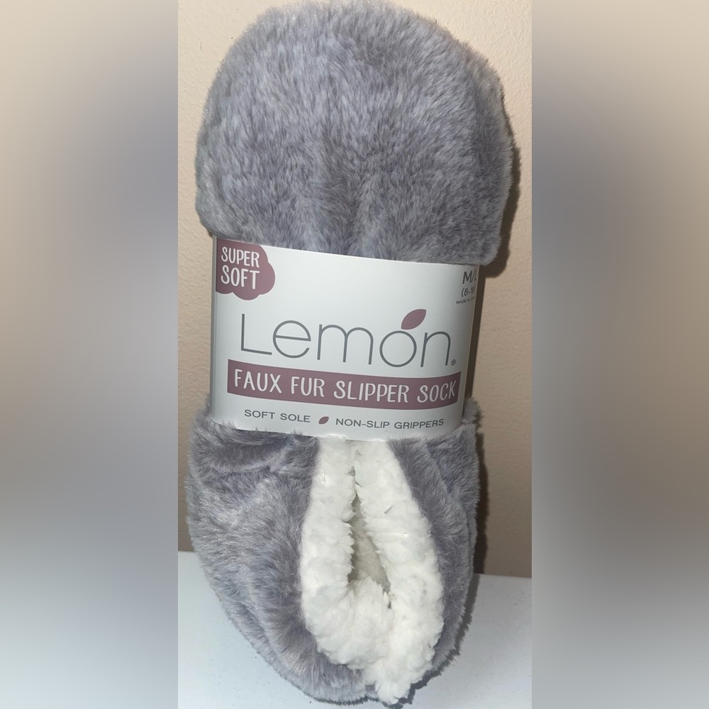 LEMON Supersoft Faux Fur Slipper Socks
(2 PAIRS Size M/L)